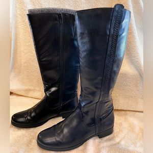 NWT St. John’s Bay Black Nina Boots 8M(B)